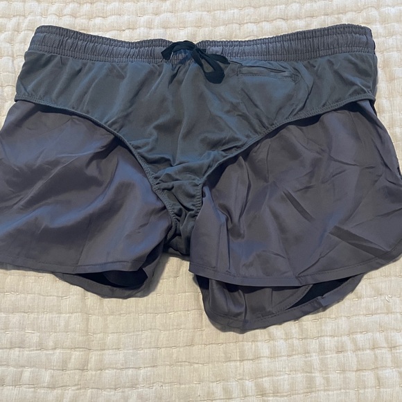 Umbro Running Shorts - Picture 7 of 7